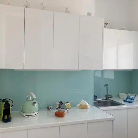 Lucky Suites-Adults-Only Elegant Stay Aparthotel