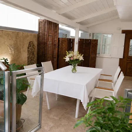 Lucky Premium Suites (Adults Only) 4*