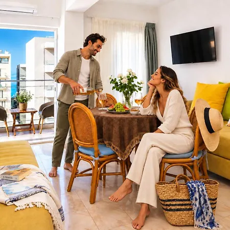 Lucky Premium Suites (Adults Only)
